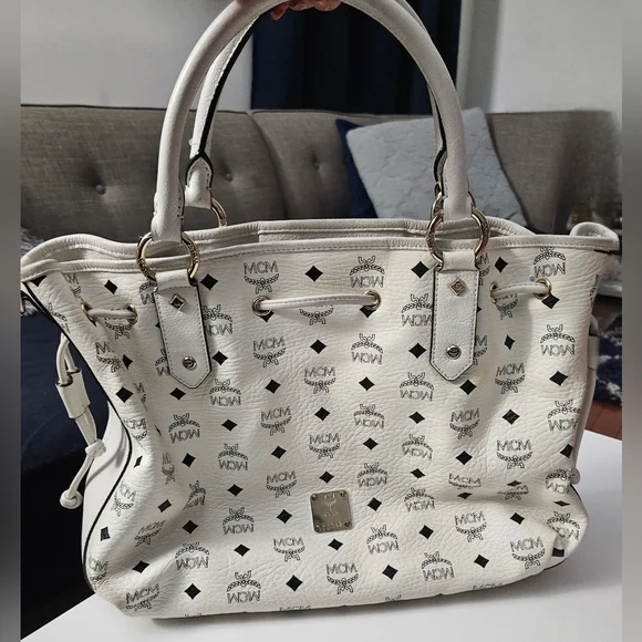 MCM White Leather Bag - Picture 4 of 16